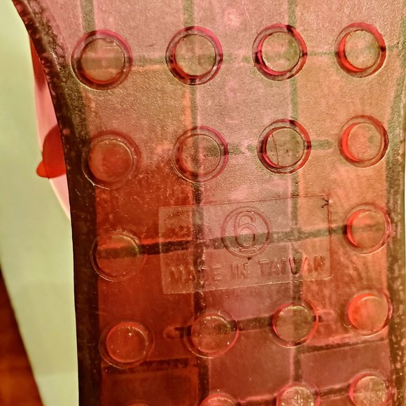 Vintage Y2K GUESS Plastic Square Toe Flip Flop Thong Sandals Size: 6 - Picture 10 of 13